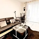 Proche Centre Ville, 1 Chambre, Balcon - Palmazur Le Cannet