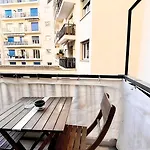 Proche Centre Ville, 1 Chambre, Balcon - Palmazur Lejlighed
