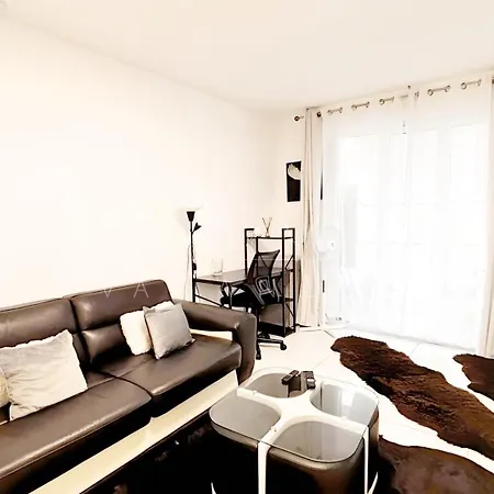 Proche Centre Ville, 1 Chambre, Balcon - Palmazur דירה לה קאנה