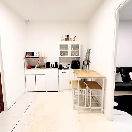 Proche Centre Ville, 1 Chambre, Balcon - Palmazur * Le Cannet